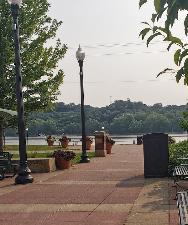 pedestrian plaza next to the St Croix River